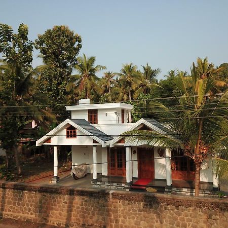 Belhaven Home Stay Тривандрум Экстерьер фото